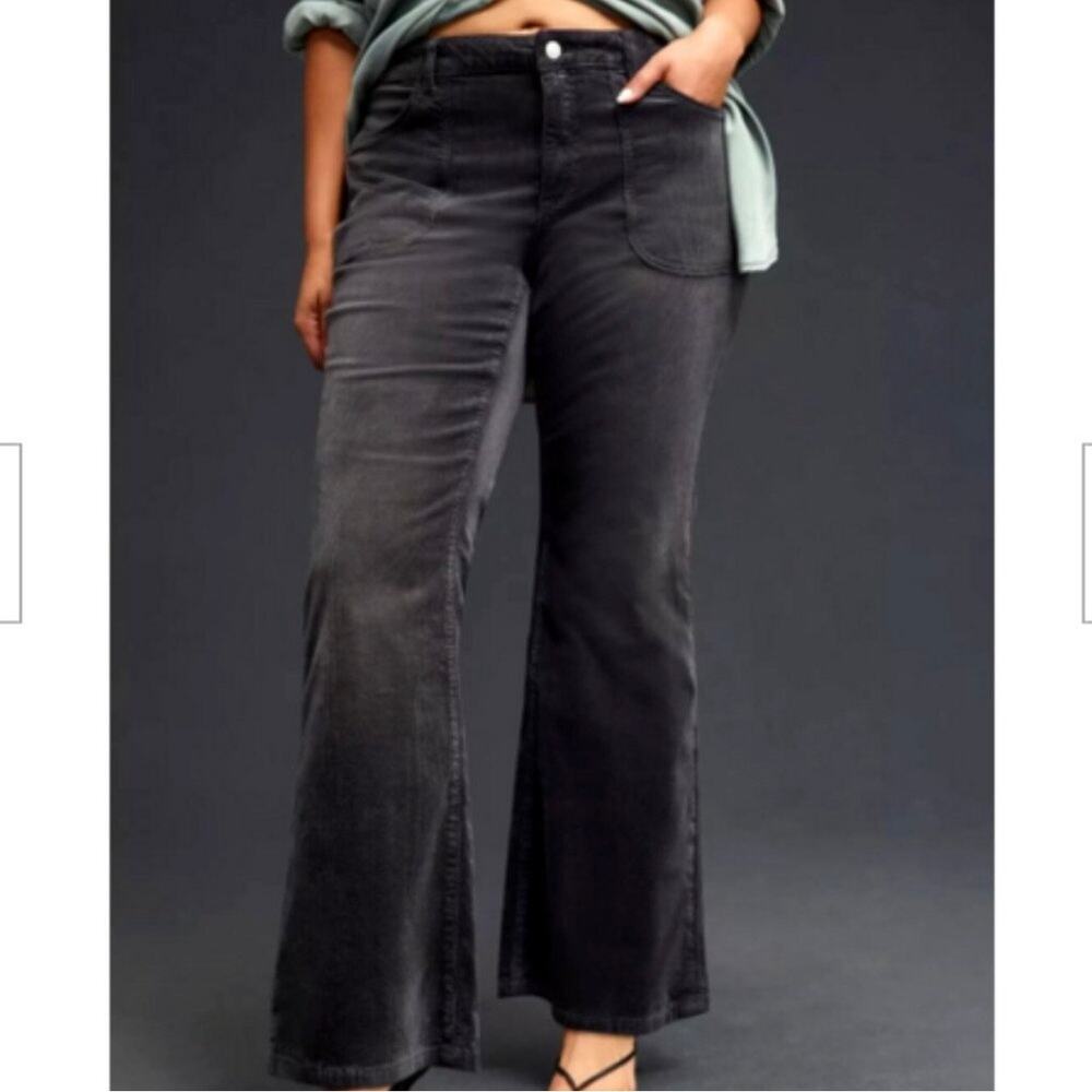 Anthropologie Pilcro Icon Flare Corduroy Pants Jeans Sundrenched Black Size 33
